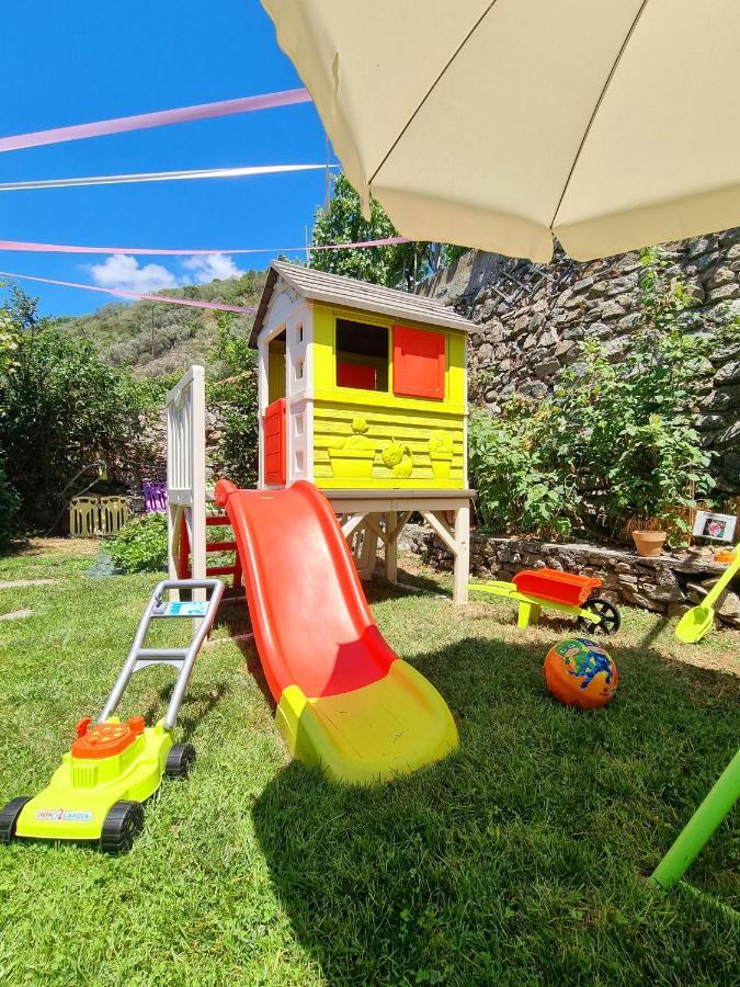 Casa Vacanze Family Albisola Superiore Eksteriør bilde