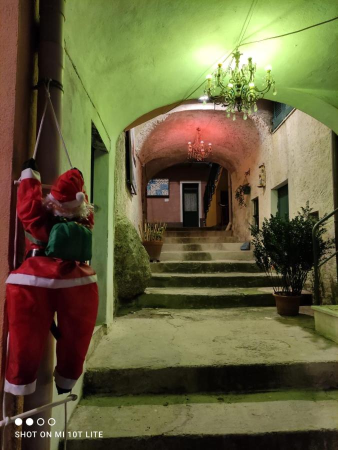 Casa Vacanze Family Albisola Superiore Eksteriør bilde